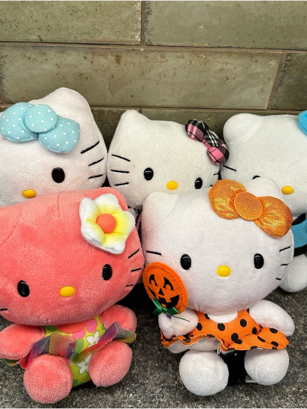 Hello Kitty Plush Toy Lot - Assorted Colors